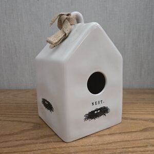 🏷️B1G1 FREE 🏷️ Rae Dunn 4 Sided NEST Birdhouse